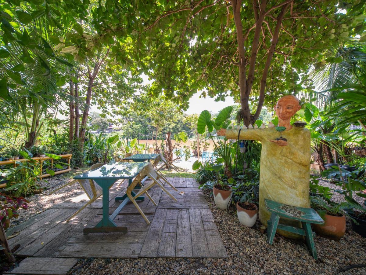 River Art Hotel Chiang Mai Dış mekan fotoğraf